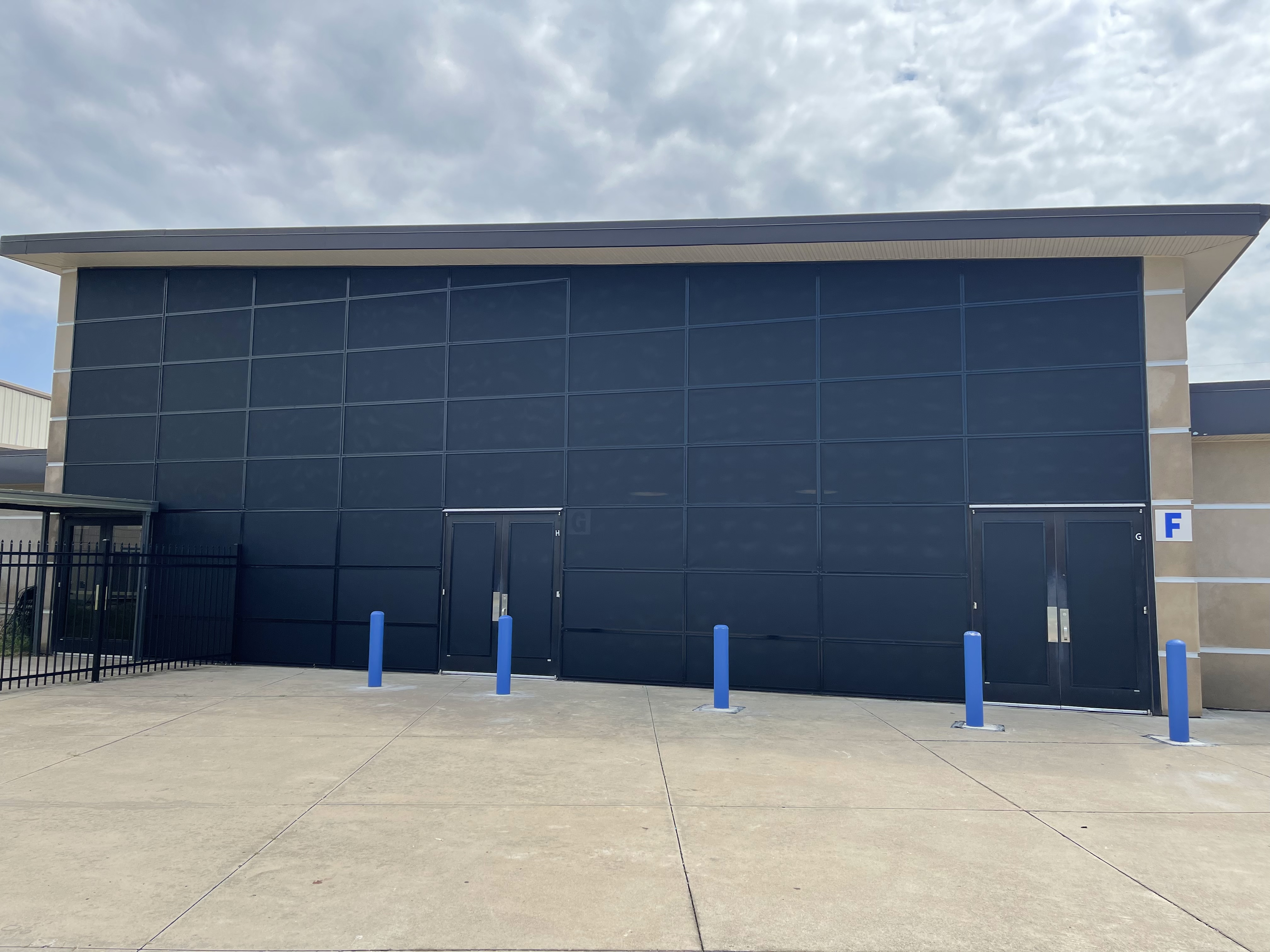 Completed commercial screen installation